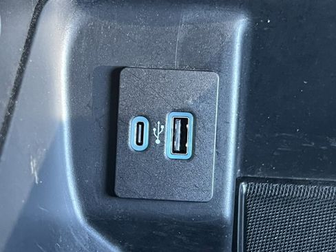 Certified 2022 Ford F150 XLT w/ Equipment Group 302A High image 37