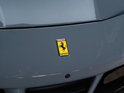 Used 2016 Ferrari 488 GTB RWD image 7