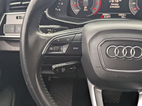 Used 2019 Audi Q8 Premium Plus AWD/4WD image 25