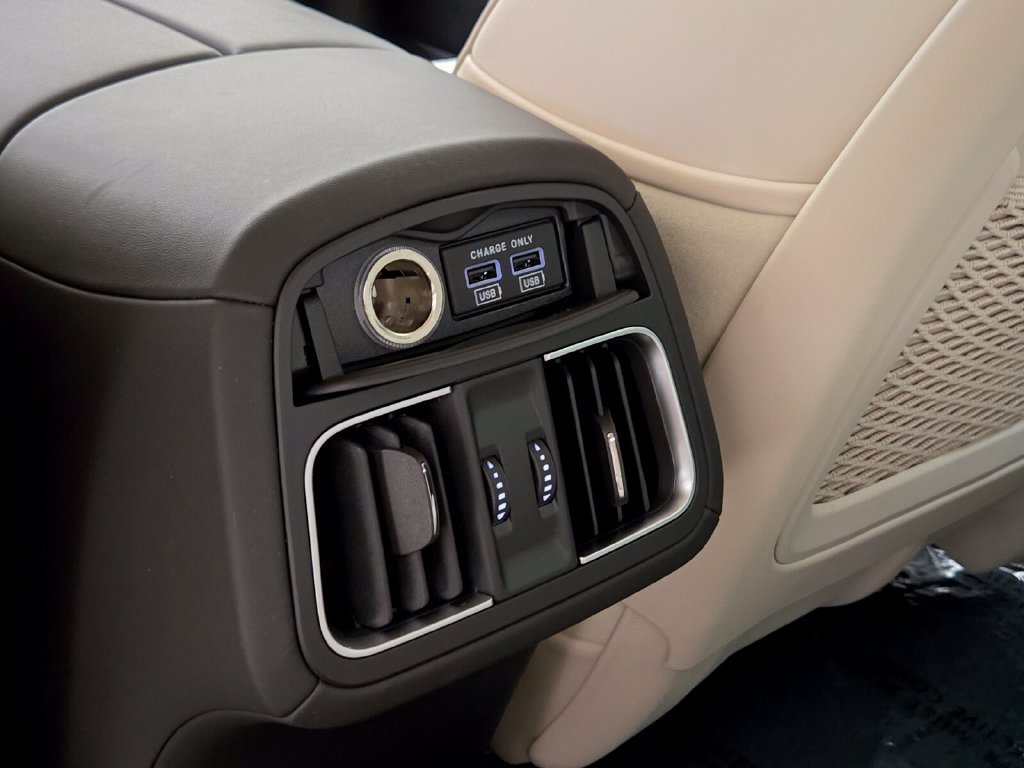 Certified 2023 Maserati Levante Modena AWD/4WD image 22