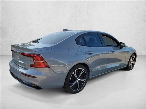 Used 2024 Volvo S60 B5 Plus AWD/4WD image 5