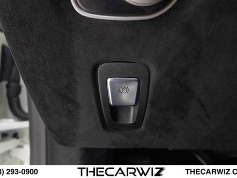 Used 2019 Aston Martin V8 Vantage Coupe RWD image 60