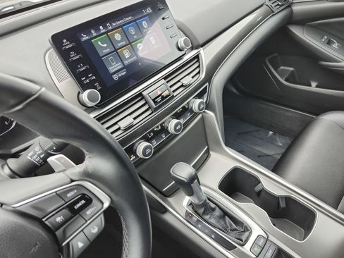 Used 2022 Honda Accord Sport image 24