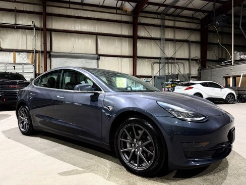 Used 2019 Tesla Model 3 Long Range AWD/4WD image 1