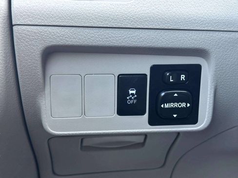 Used 2009 Toyota Corolla XLE FWD image 27