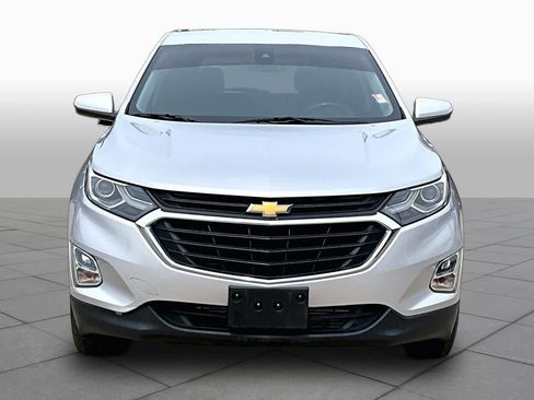 Used 2019 Chevrolet Equinox LT w/ LPO, Cargo Package FWD image 4