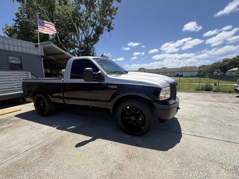 Used 2004 Ford F250 XLT RWD image 5
