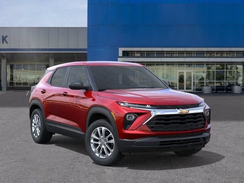 New 2026 Chevrolet TrailBlazer LS w/ LS Convenience Package FWD image 7