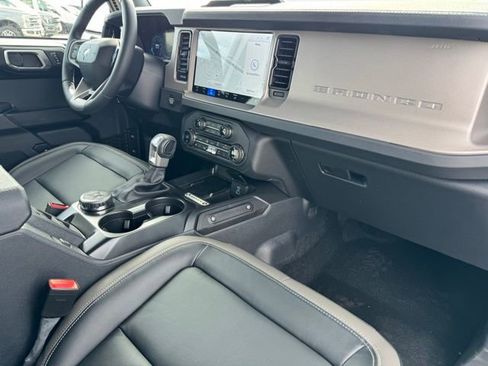 New 2025 Ford Bronco Outer Banks image 22