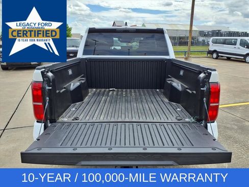 Used 2025 Toyota Tacoma SR5 RWD image 29