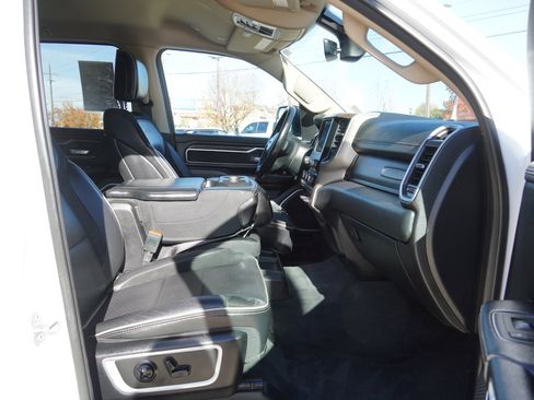 Used 2020 RAM 1500 Laramie w/ Off Road Group image 24