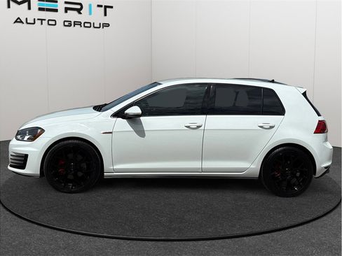 Used 2017 Volkswagen GTI S FWD image 5
