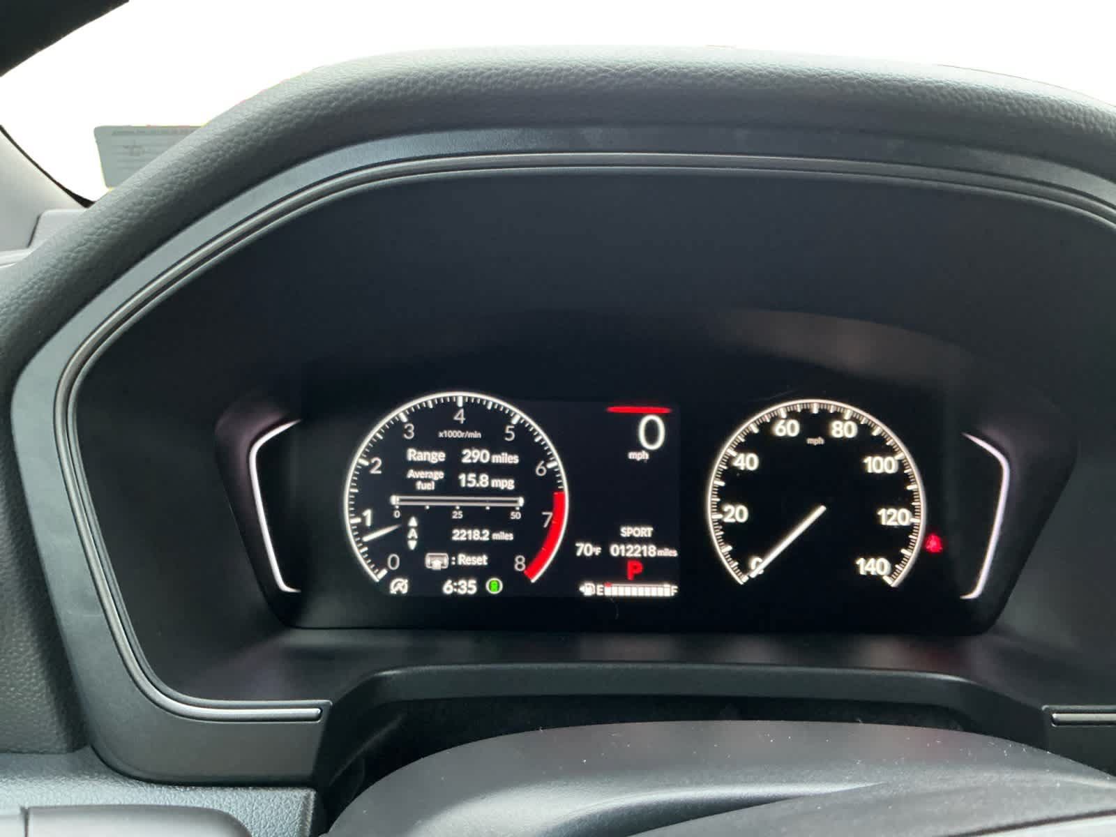 Used 2025 Honda Pilot TrailSport image 16