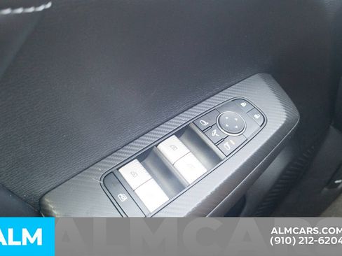 Used 2024 Mitsubishi Outlander SE AWD/4WD image 16