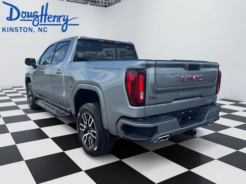 Used 2025 GMC Sierra 1500 AT4 w/ AT4 Premium Package AWD/4WD image 3