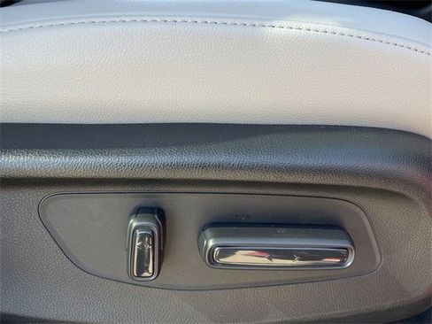 Certified 2025 Honda CR-V EX-L image 27