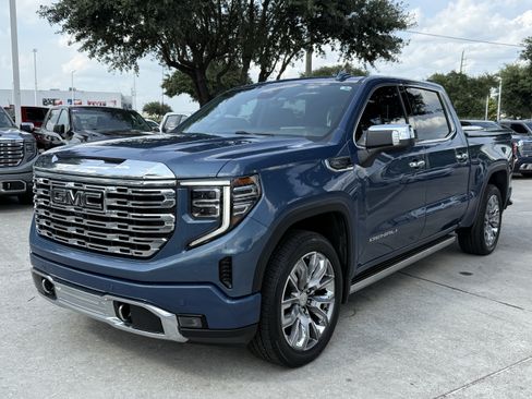 Used 2024 GMC Sierra 1500 Denali w/ Denali Reserve Package RWD image 9