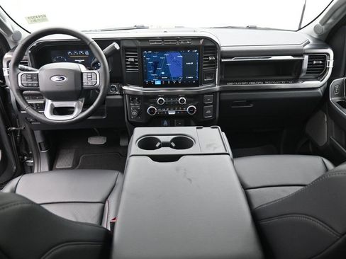 Used 2024 Ford F250 Lariat w/ Tremor Off-Road Package image 23
