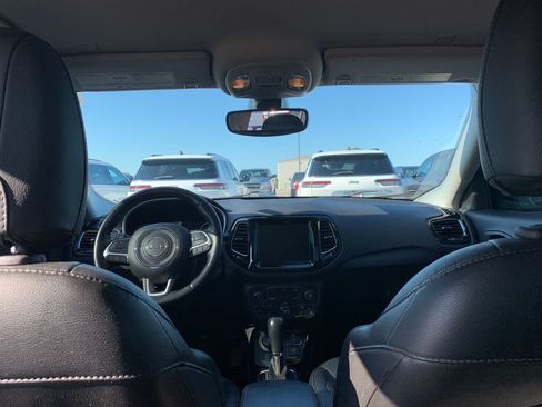 Used 2019 Jeep Compass Limited AWD/4WD image 19