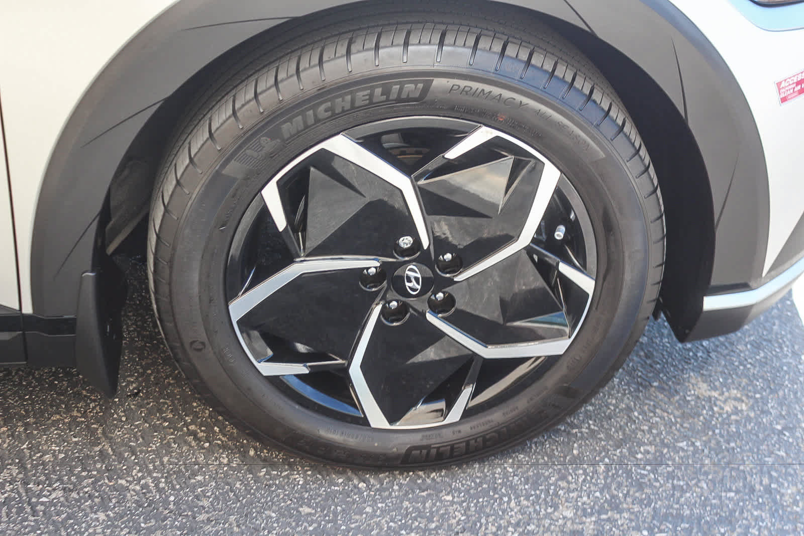 Certified 2023 Hyundai Ioniq 5 SEL AWD/4WD image 12