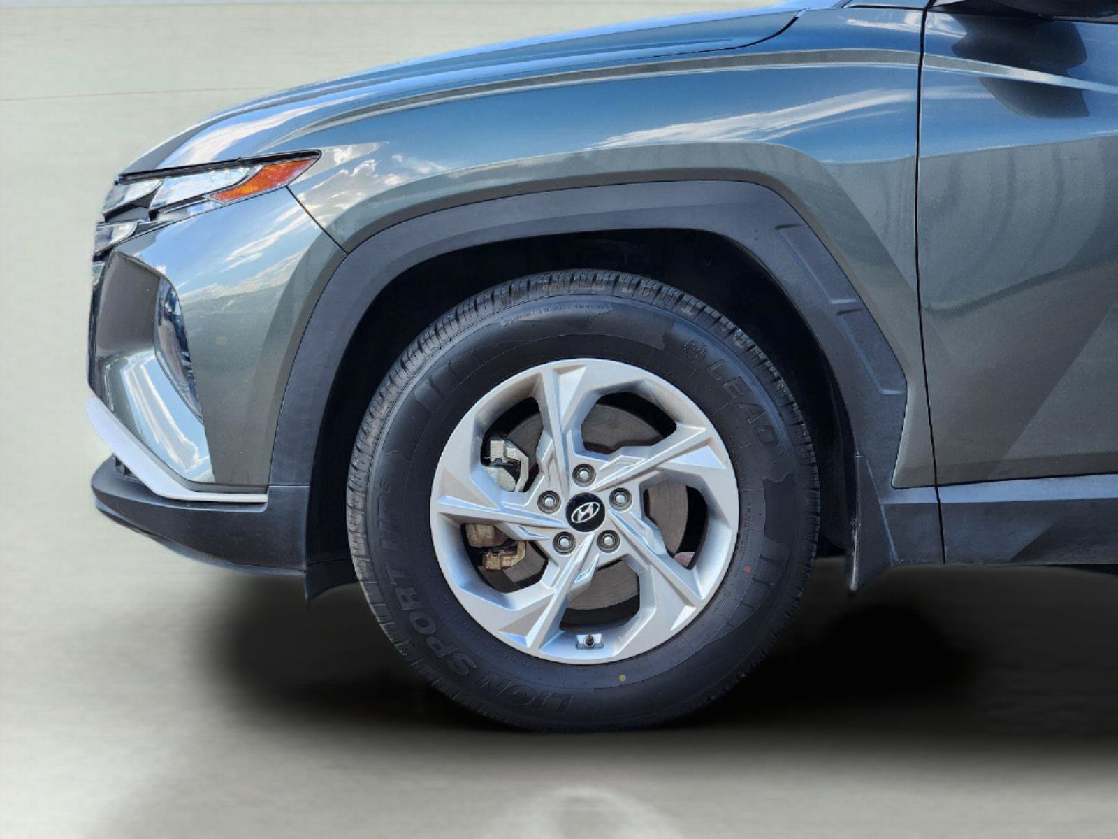 Used 2022 Hyundai Tucson SEL FWD image 9
