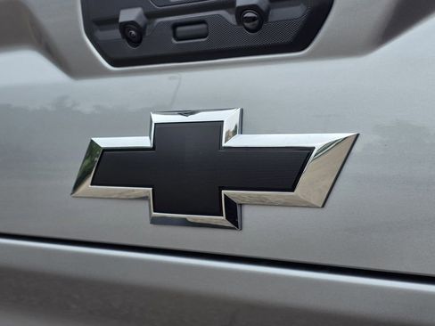 New 2026 Chevrolet Silverado 2500 ZR2 AWD/4WD image 37