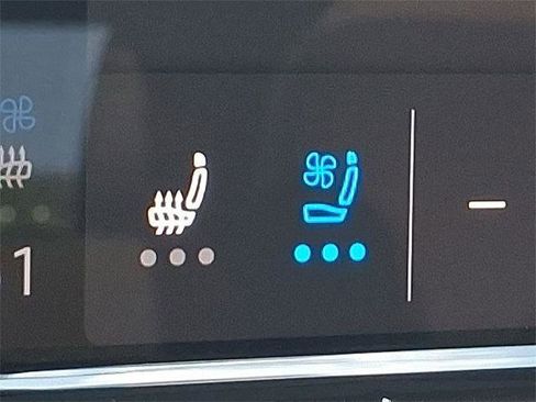 New 2025 Volkswagen Atlas Cross Sport SE image 21