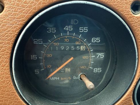 Used 1990 Chevrolet G30 Heavy-Duty Extended Sportvan RWD image 19
