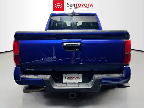 Used 2024 Toyota Tacoma TRD Sport AWD/4WD image 5