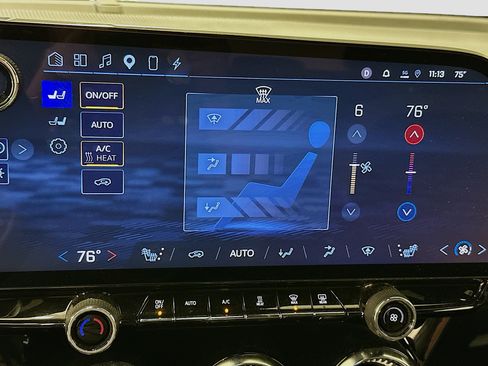 Used 2024 Chevrolet Blazer EV LT AWD/4WD image 24
