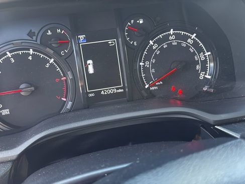 Used 2023 Toyota 4Runner SR5 Premium AWD/4WD image 12