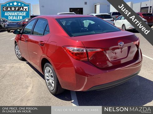Used 2019 Toyota Corolla LE image 8