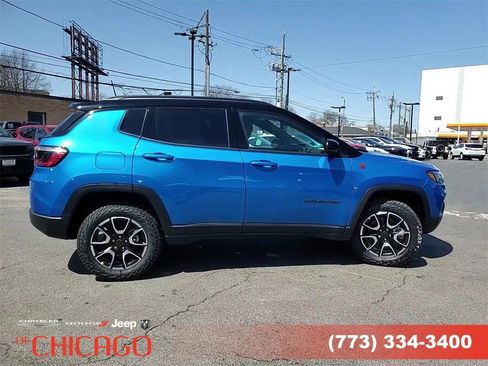 New 2025 Jeep Compass Trailhawk image 4