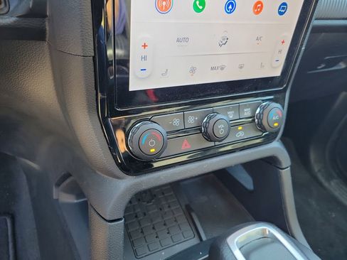 Used 2024 Ford Ranger XLT w/ Equipment Group 301A High image 21