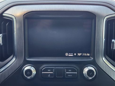 Used 2022 GMC Sierra 3500 Denali w/ Denali Black Diamond Edition image 18