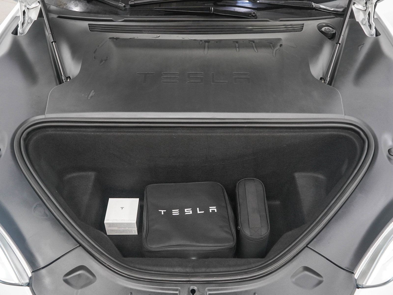 Used 2020 Tesla Model S Long Range Plus AWD/4WD image 29