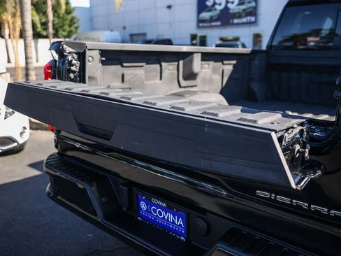 Used 2022 GMC Sierra 3500 Denali w/ Denali Ultimate Package image 36