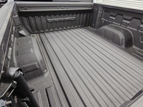 Certified 2024 GMC Sierra 1500 Denali AWD/4WD image 34
