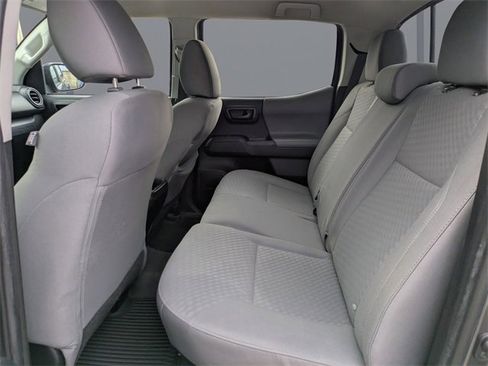 Used 2022 Toyota Tacoma SR image 14
