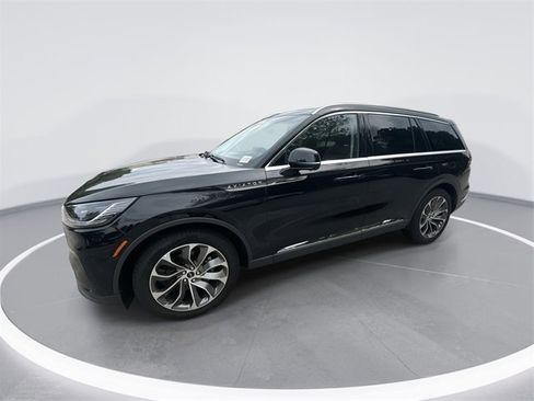 New 2025 Lincoln Aviator Reserve w/ Illumination Package image 1