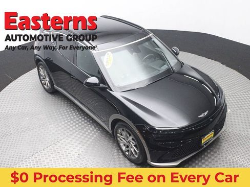 Used 2024 Genesis GV60 Advanced AWD/4WD image 3