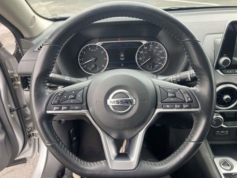 Used 2022 Nissan Sentra SV FWD image 29