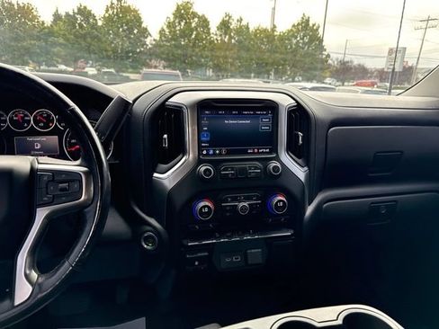 Used 2022 Chevrolet Silverado 2500 LT w/ Convenience Package AWD/4WD image 21