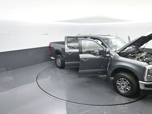 New 2026 Ford F250 Lariat w/ FX4 Off-Road Package image 37