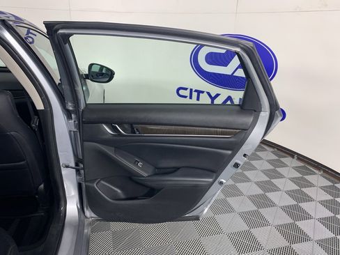 Used 2018 Honda Accord EX-L image 37