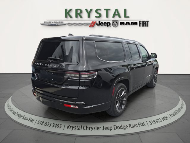 Used 2025 Jeep Grand Wagoneer L Series III w/ Rear Seat Video Group 1 AWD/4WD image 7