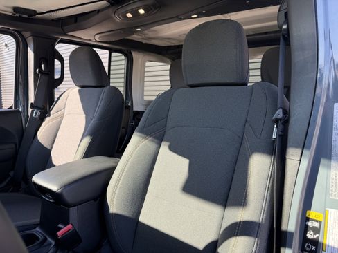 Used 2025 Jeep Wrangler Unlimited Sport S 4xe image 13