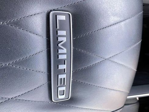 Used 2025 RAM 2500 Limited image 21