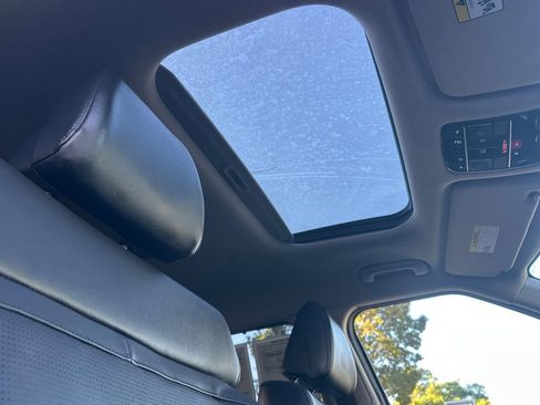 Used 2025 Hyundai Santa Fe Limited image 19