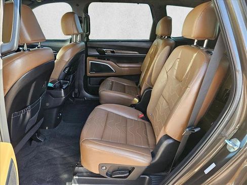 Used 2022 Kia Telluride SX w/ SX Prestige Package AWD/4WD image 25